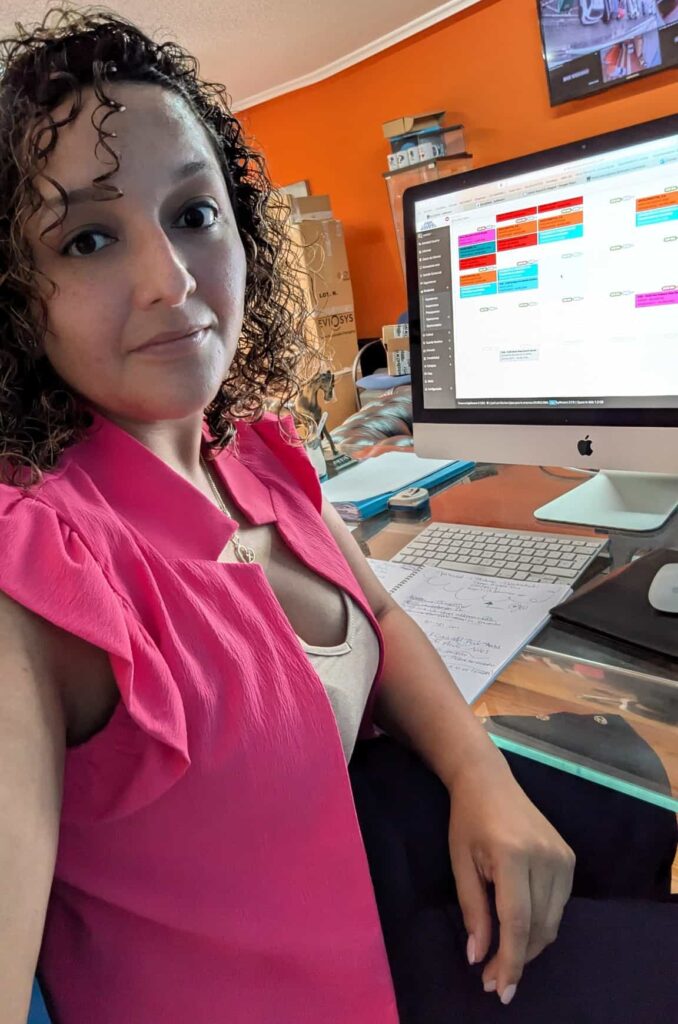 testimonio-angie-formacion-profesional-espana-e1745147585325-678x1024 🎓 Cómo estudiar gratis en España siendo extranjero – Guía clara para colombianos
